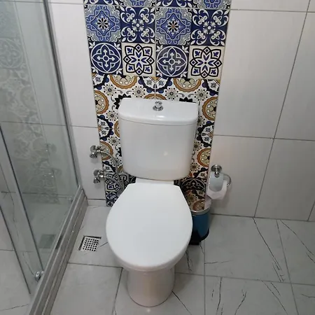 Δωμάτια σε οικογενειακή κατοικία Ena Serenity Boutique Ephesus *