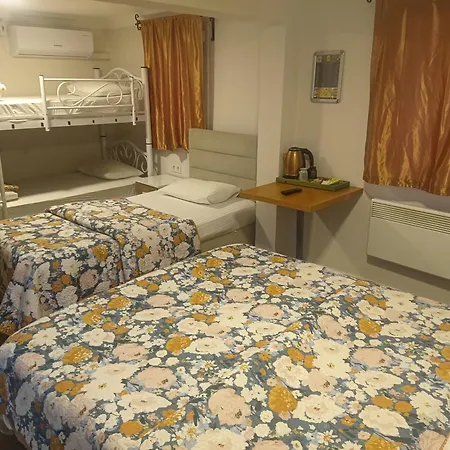 Ena Serenity Boutique Ephesus Δωμάτια σε οικογενειακή κατοικία *