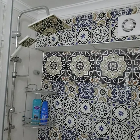 Δωμάτια σε οικογενειακή κατοικία Ena Serenity Boutique Ephesus *