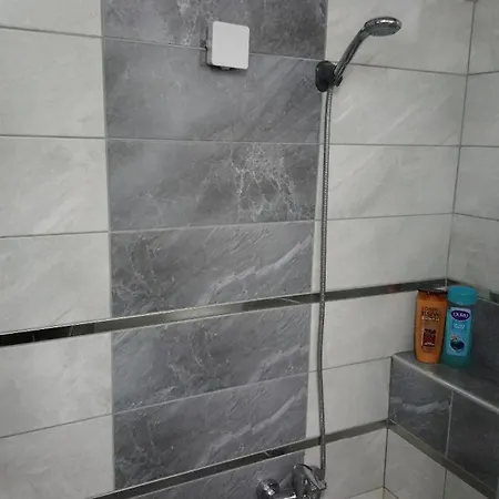 Δωμάτια σε οικογενειακή κατοικία Ena Serenity Boutique Ephesus