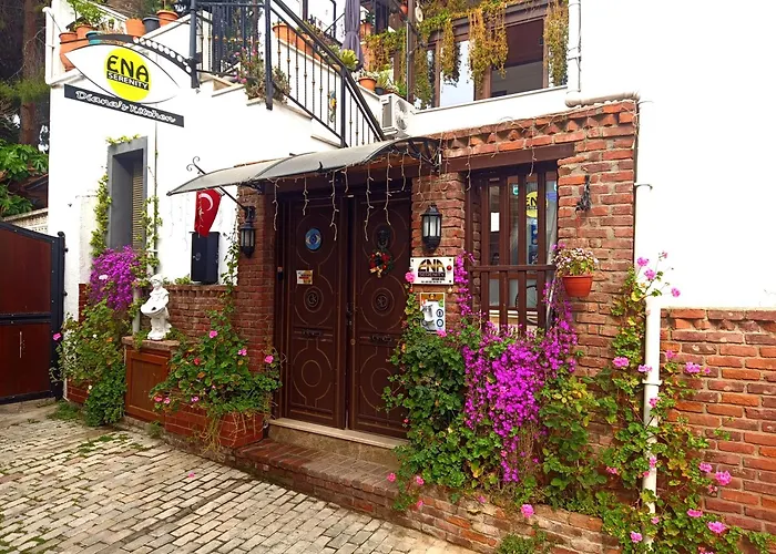 Δωμάτια σε οικογενειακή κατοικία Ena Serenity Boutique Ephesus *